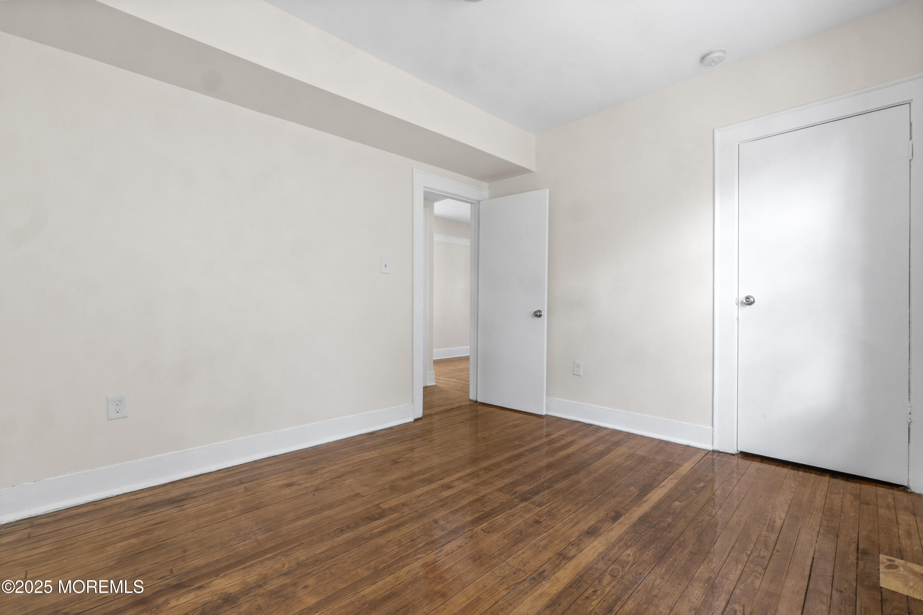 Newark, New Jersey, 07112, United States, ,Residential,For Sale,2008855