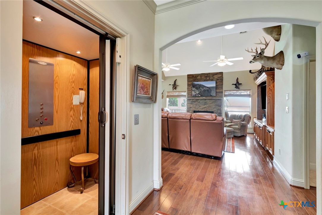 Port Lavaca, Texas, 77979, United States, 4 Bedrooms Bedrooms, ,5 BathroomsBathrooms,Residential,For Sale,1989257