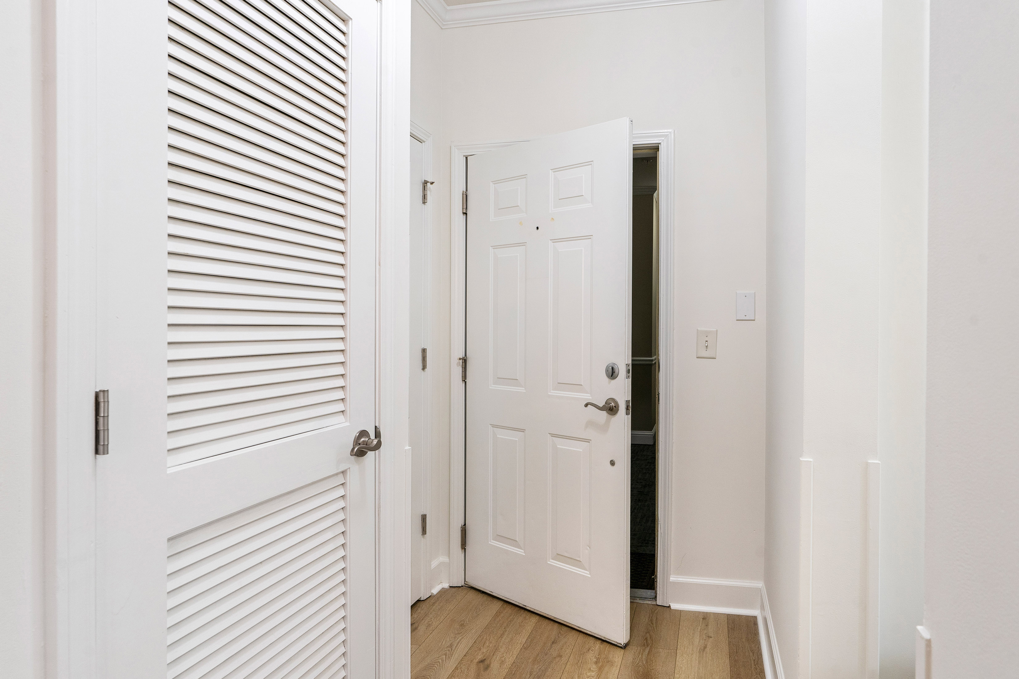  Prime Location in the Sought-After Community of Westside Commons in Alpharetta - 物件實景