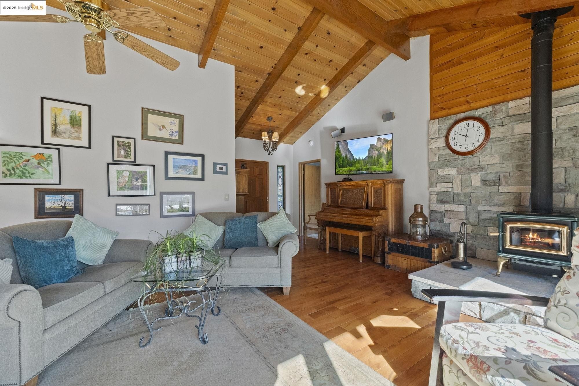 Columbia, California, 95310, United States, 3 Bedrooms Bedrooms, ,2 BathroomsBathrooms,Residential,For Sale,1705256