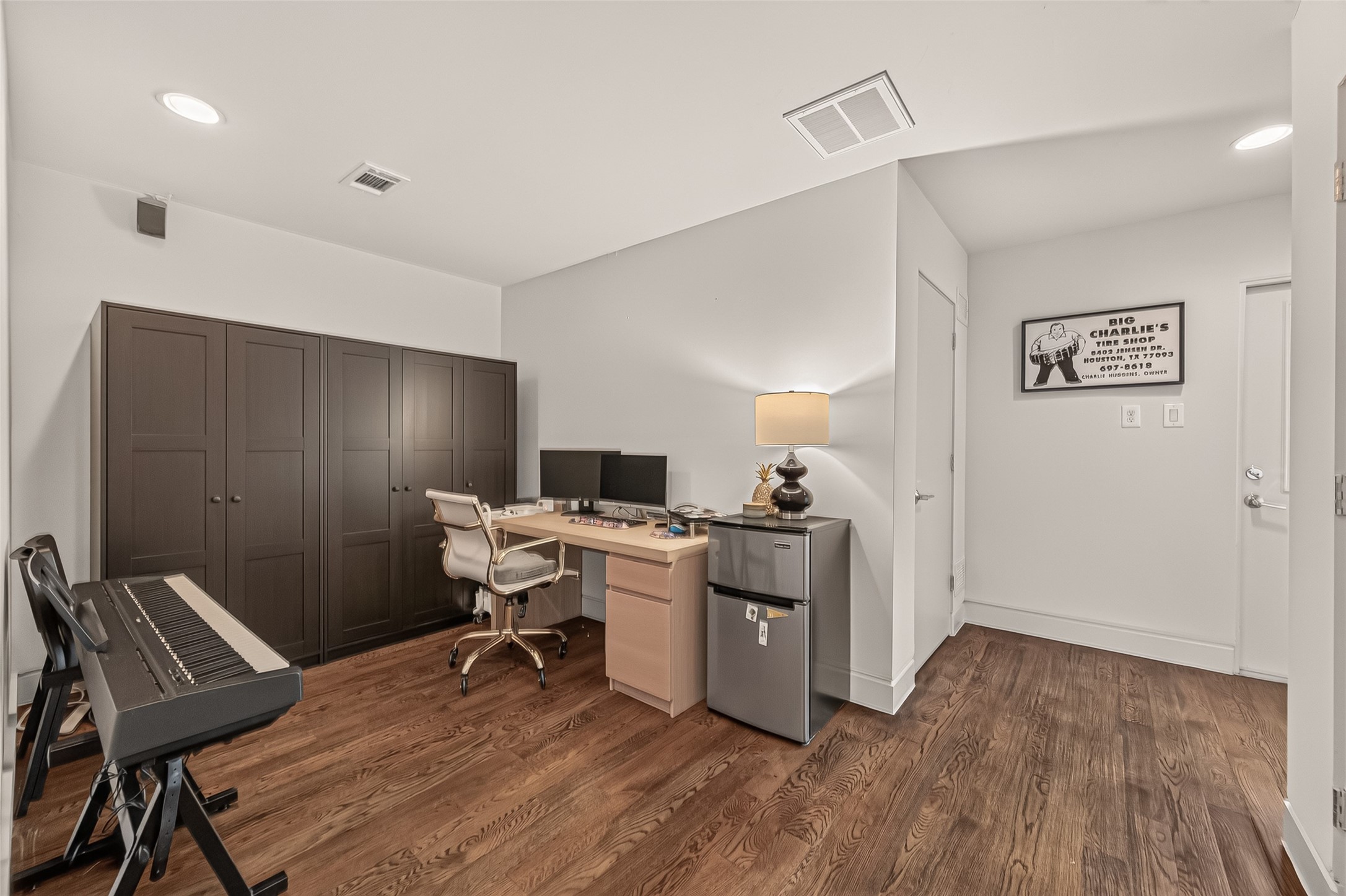 1613 Vermont Street B - 物件實景