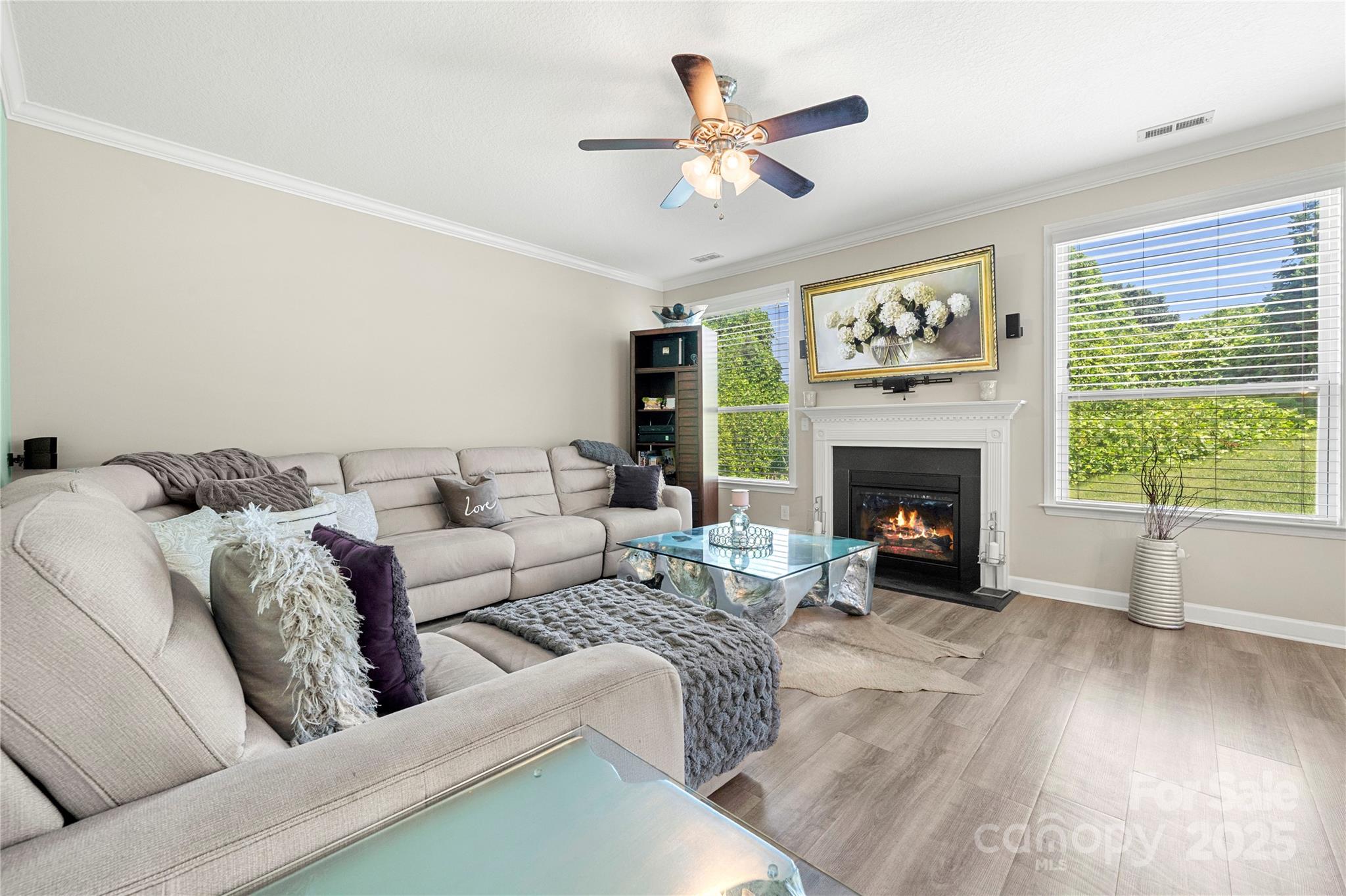Belmont, North Carolina, 28012, United States, 4 Bedrooms Bedrooms, ,3 BathroomsBathrooms,Residential,For Sale,1866923