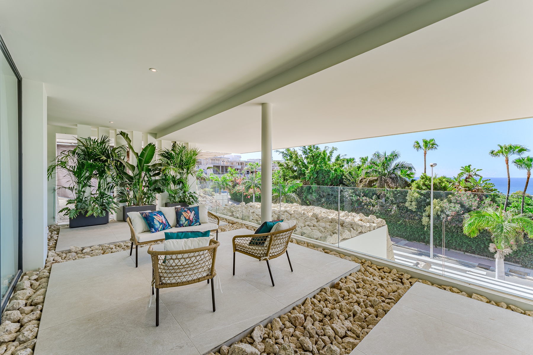  Exclusive luxury villas 