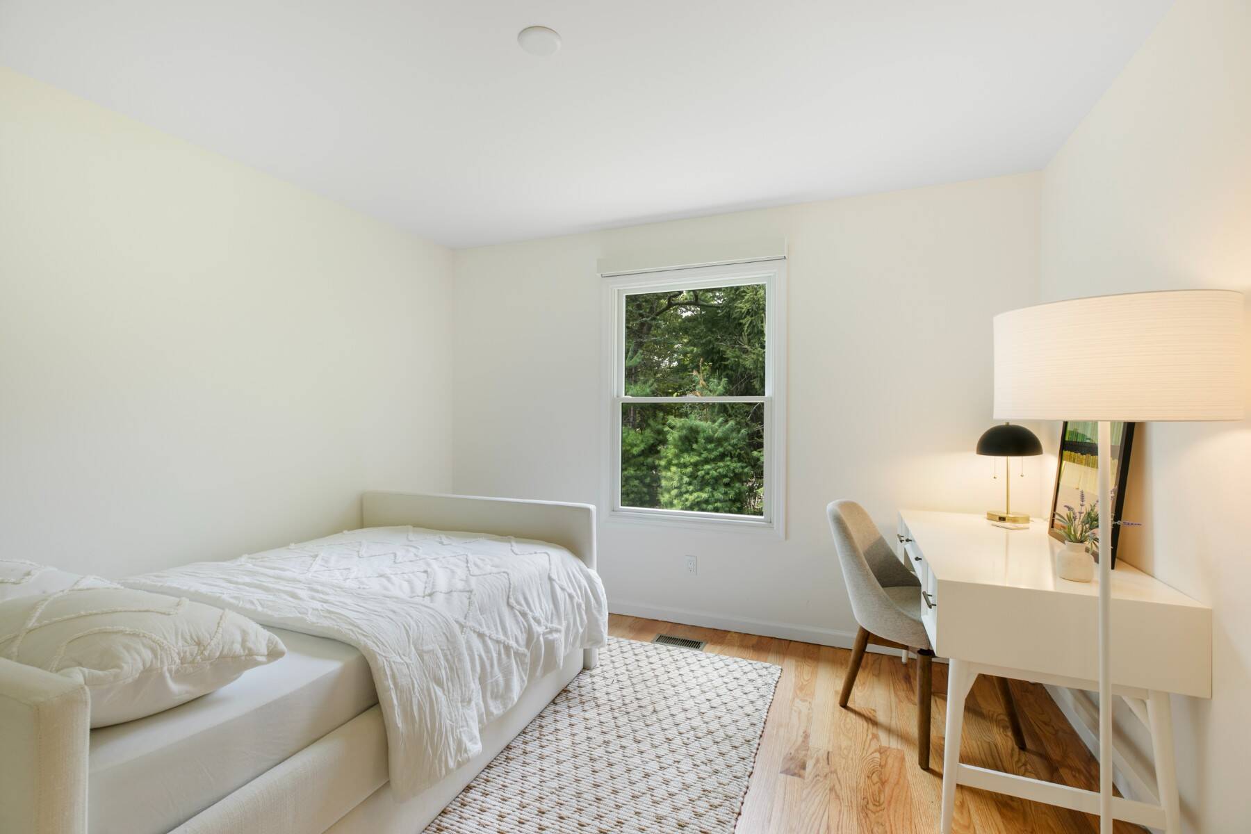  Turnkey East Hampton Home with Heated Pool - 物件實景