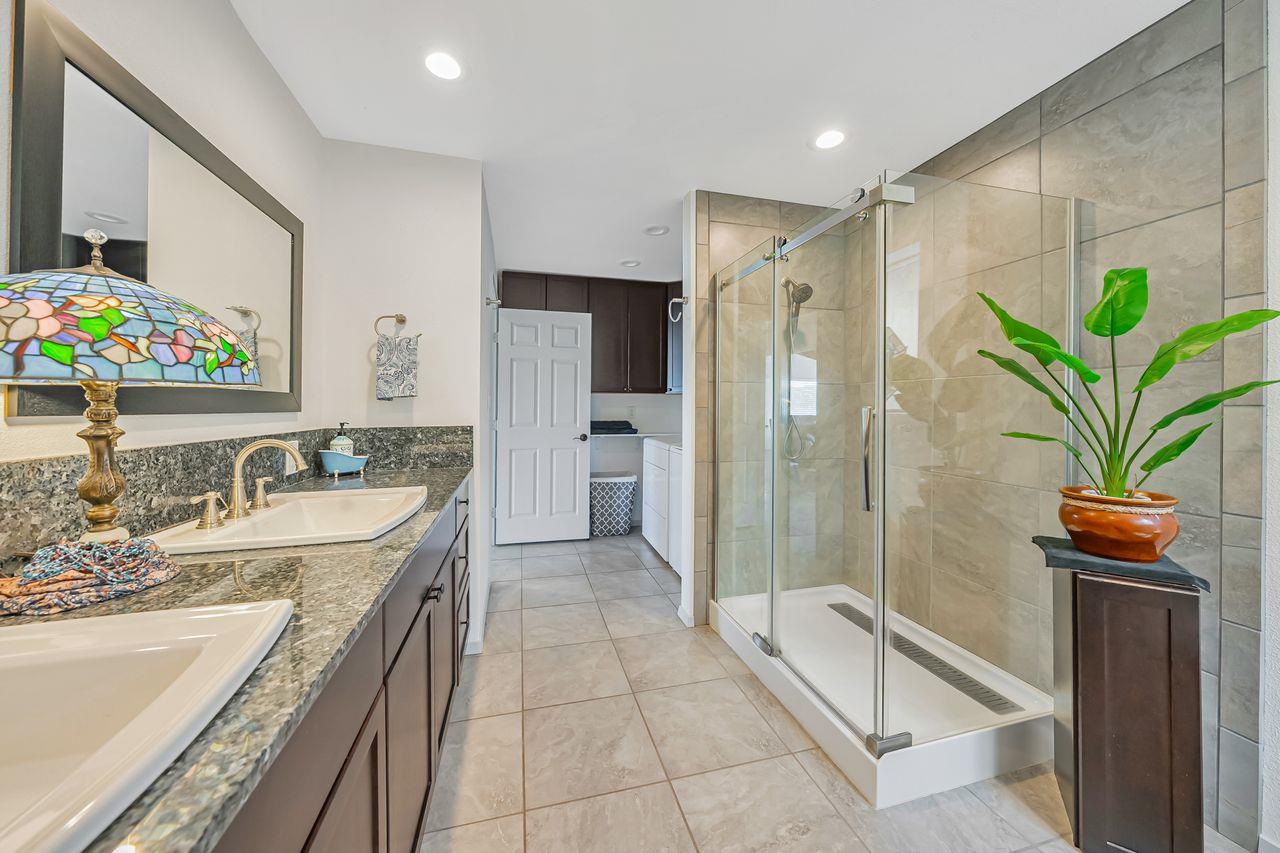Clearlake Park, California, 95424, United States, 3 Bedrooms Bedrooms, ,2 BathroomsBathrooms,Residential,For Sale,1938587