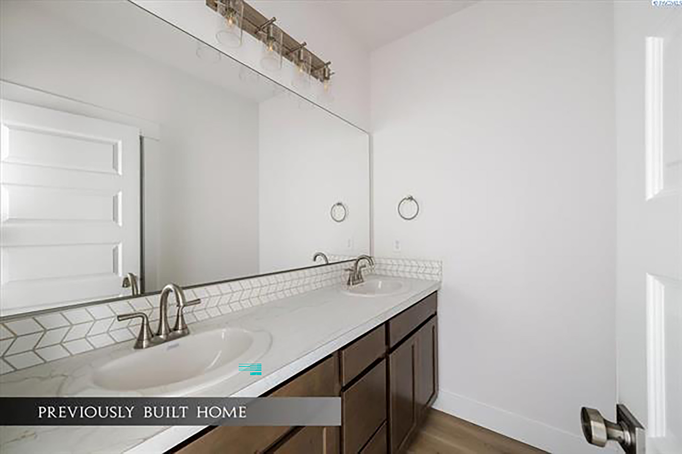  The Cedar II by Peake Homes- Lot 10 - 物件實景