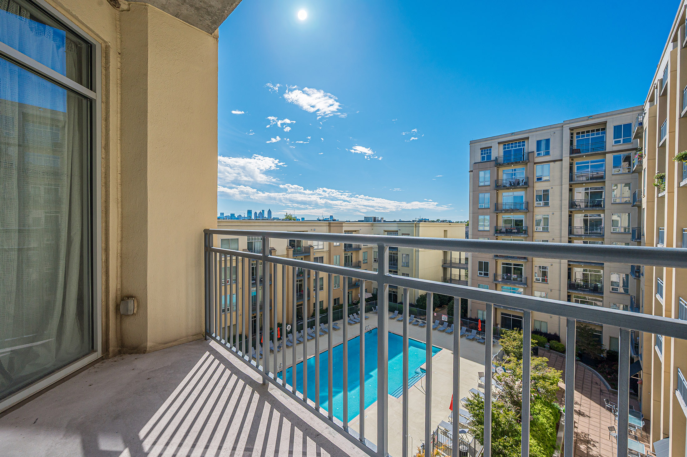  Stylish One Bedroom Condo with Great Amenities and Exceptional Buckhead Location - 物件實景