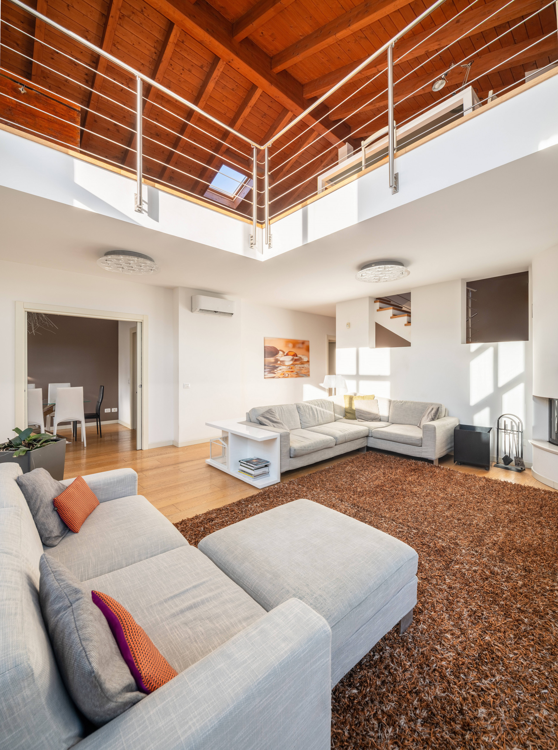 Cabiate, Como, 22060, IT, 4 Bedrooms Bedrooms, ,4 BathroomsBathrooms,Residential,For Sale,1940024