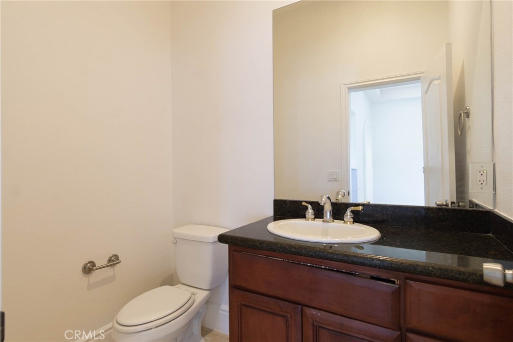 Apple Valley, California, 92307, United States, 5 Bedrooms Bedrooms, ,5 BathroomsBathrooms,Residential,For Sale,2025111