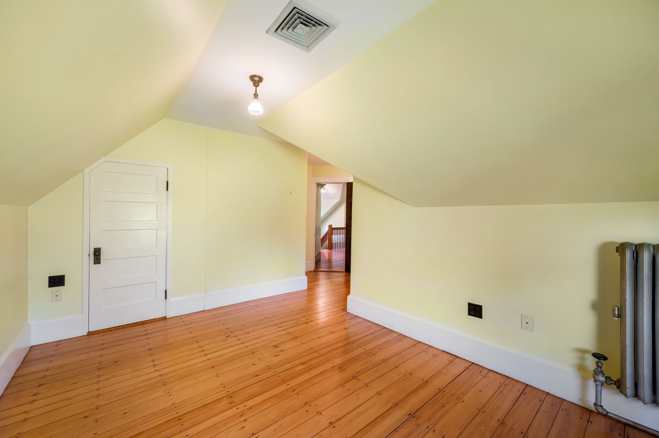  269 Kent St, Brookline, MA, 02446 - 物件實景