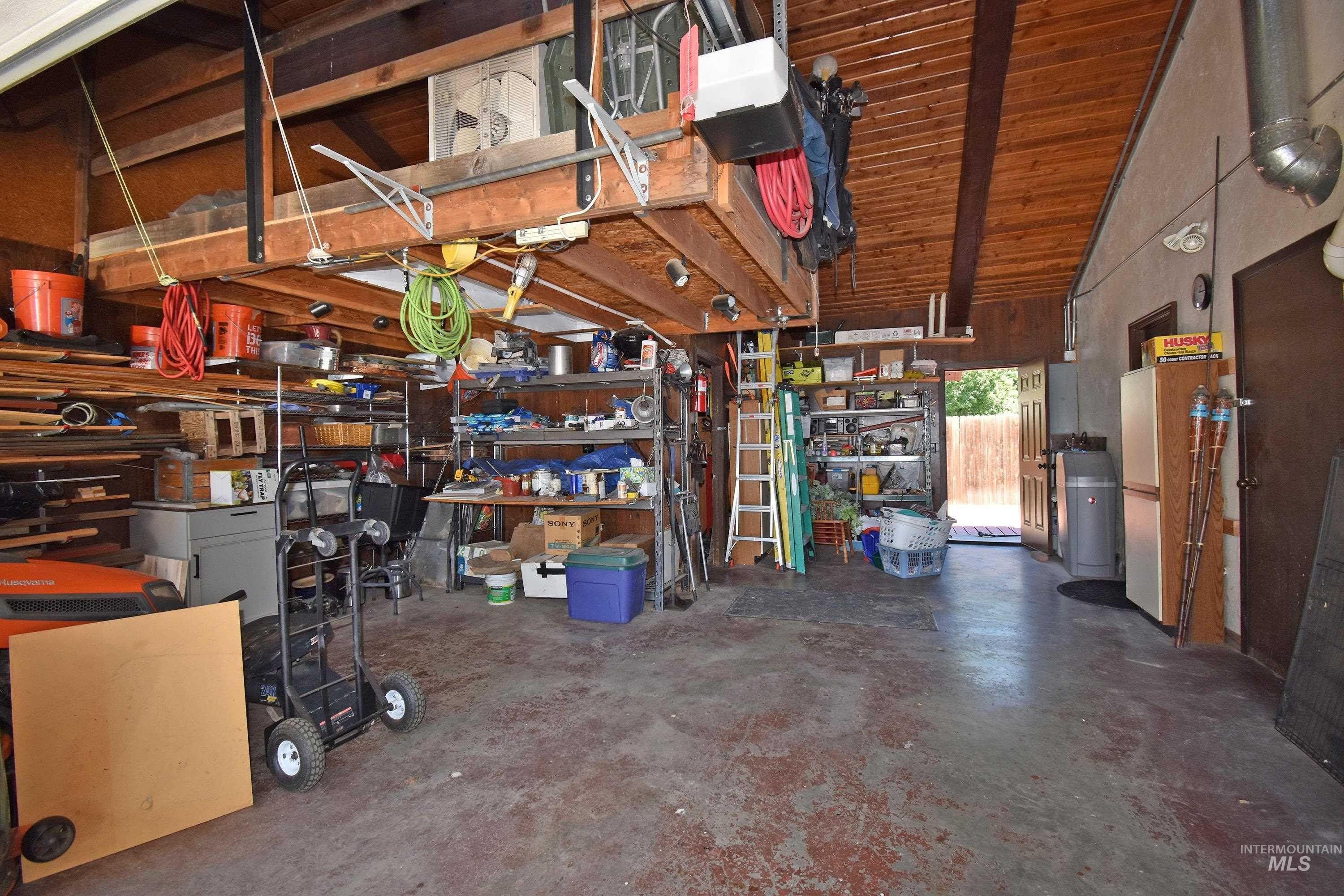 Clarkston, Washington, 99403, United States, 3 Bedrooms Bedrooms, ,2 BathroomsBathrooms,Residential,For Sale,1922851