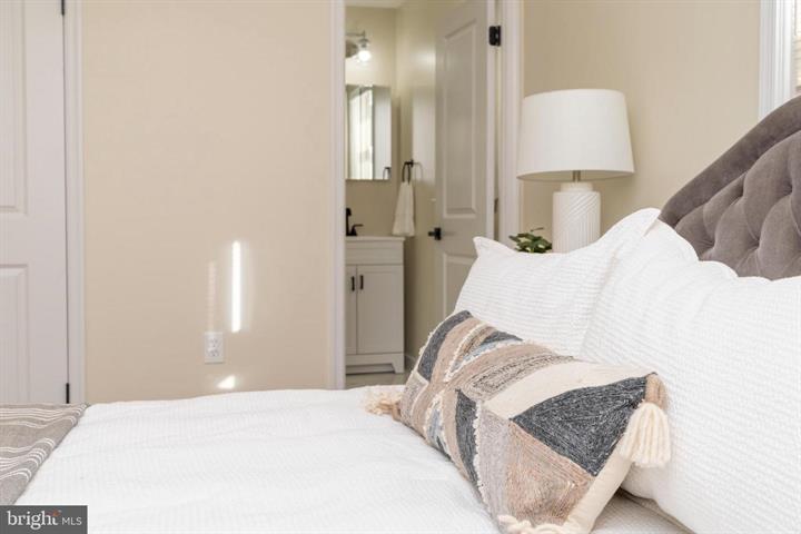 Jarrettsville, Maryland, 21084, United States, 3 Bedrooms Bedrooms, ,2 BathroomsBathrooms,Residential,For Sale,1974902