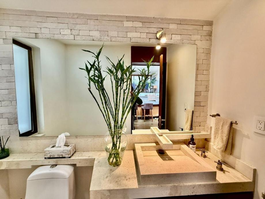 Atizapán de Zaragoza, Estado de méxico, 52937, Mexico, 3 Bedrooms Bedrooms, ,3 BathroomsBathrooms,Residential,For Sale,1917010
