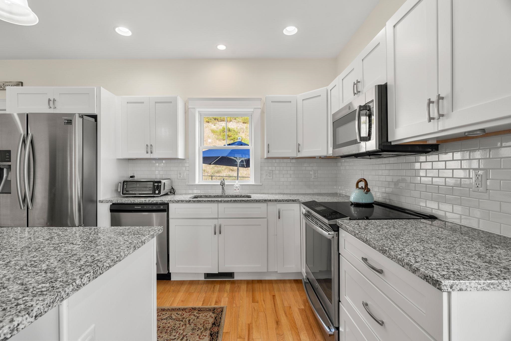 Rochester, New Hampshire, 03867, United States, 3 Bedrooms Bedrooms, ,3 BathroomsBathrooms,Residential,For Sale,1942265