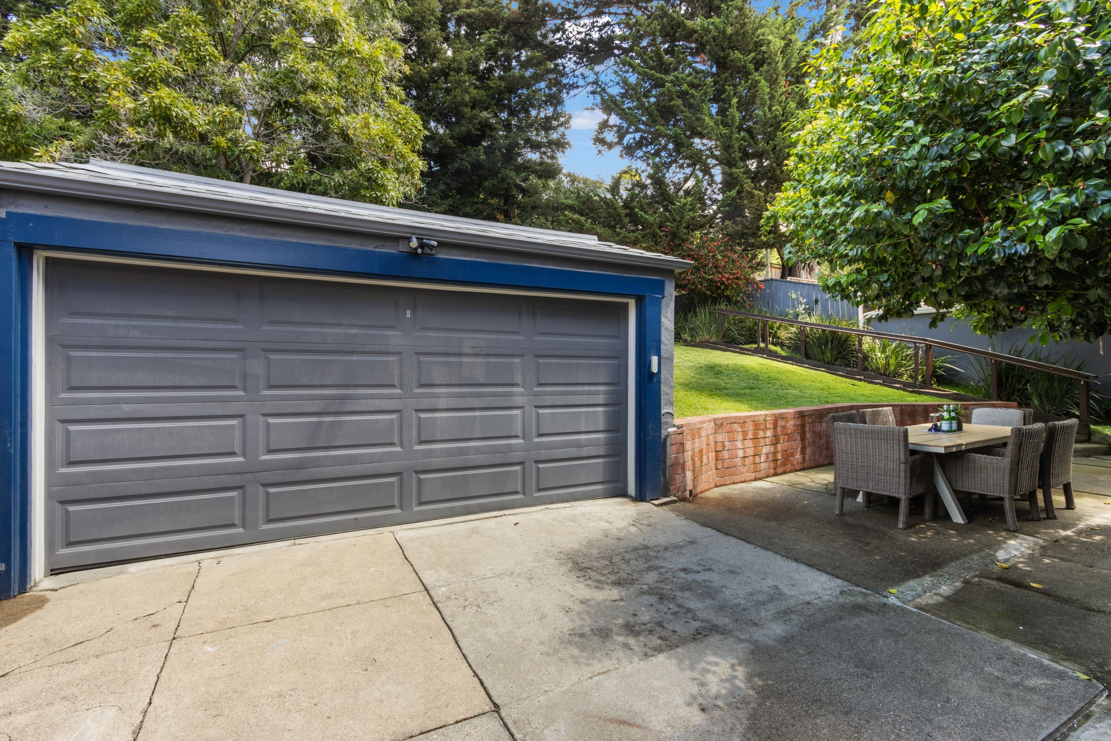  Classic Character Meets Modern Comfort in Crocker Highlands - 物件實景