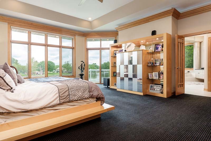 Machesney Park, Illinois, 61115, United States, 4 Bedrooms Bedrooms, ,5 BathroomsBathrooms,Residential,For Sale,2048172