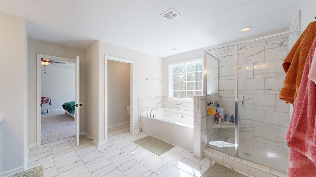 Cataula, Georgia, 31804, United States, 5 Bedrooms Bedrooms, ,5 BathroomsBathrooms,Residential,For Sale,1996944