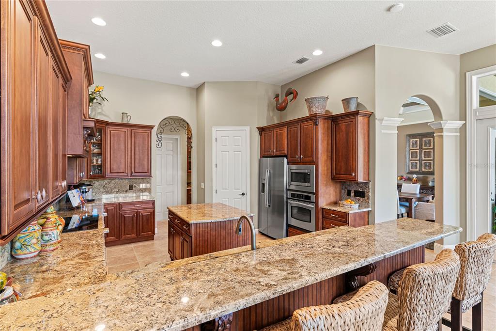 Lake Mary, Florida, 32746, United States, 5 Bedrooms Bedrooms, ,4 BathroomsBathrooms,Residential,For Sale,1827017
