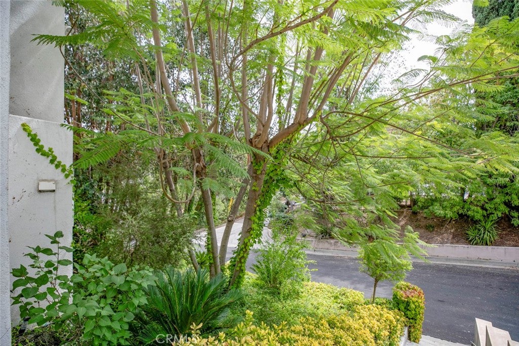 Woodland Hills, California, 91364, United States, 3 Bedrooms Bedrooms, ,3 BathroomsBathrooms,Residential,For Sale,1942330