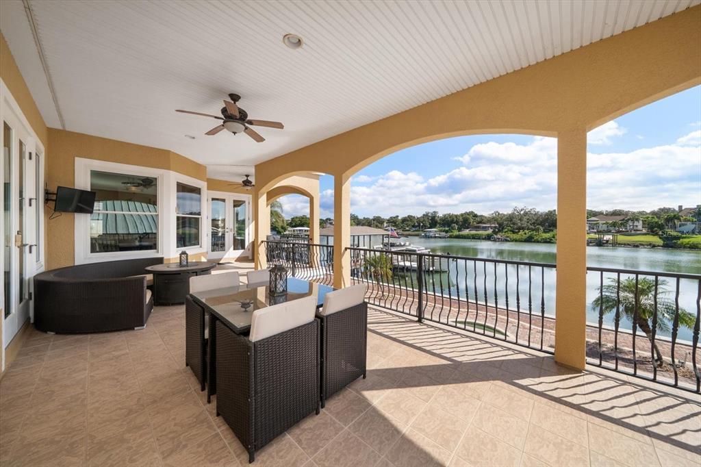 Largo, Florida, 33770, United States, 5 Bedrooms Bedrooms, ,4 BathroomsBathrooms,Residential,For Sale,2002964