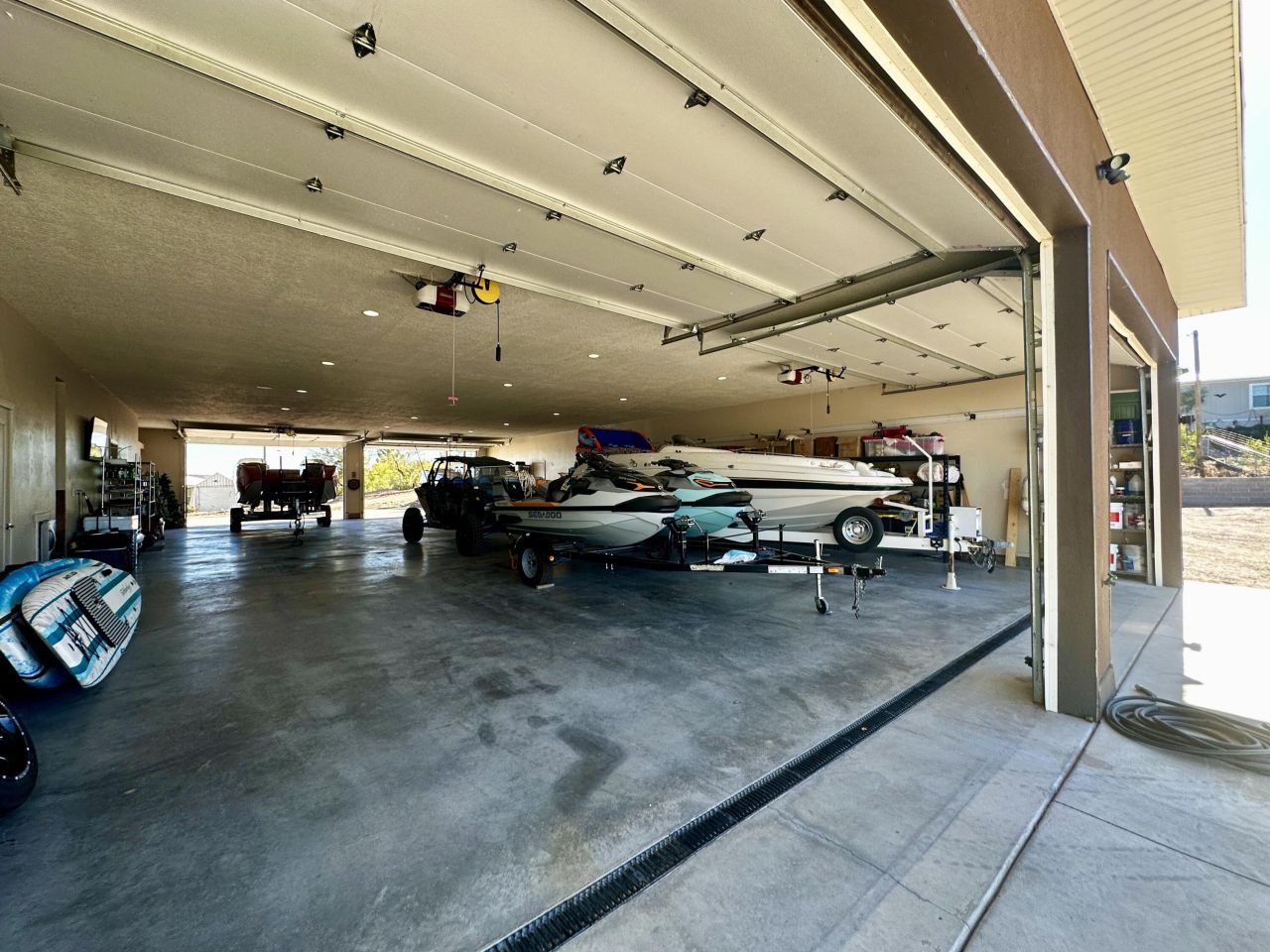 Elephant Butte, New Mexico, 87935, United States, 4 Bedrooms Bedrooms, ,4 BathroomsBathrooms,Residential,For Sale,1986304