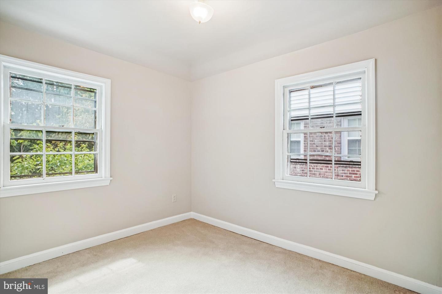 Washington, District of Columbia, 20017, United States, 3 Bedrooms Bedrooms, ,3 BathroomsBathrooms,Residential,For Sale,1966689