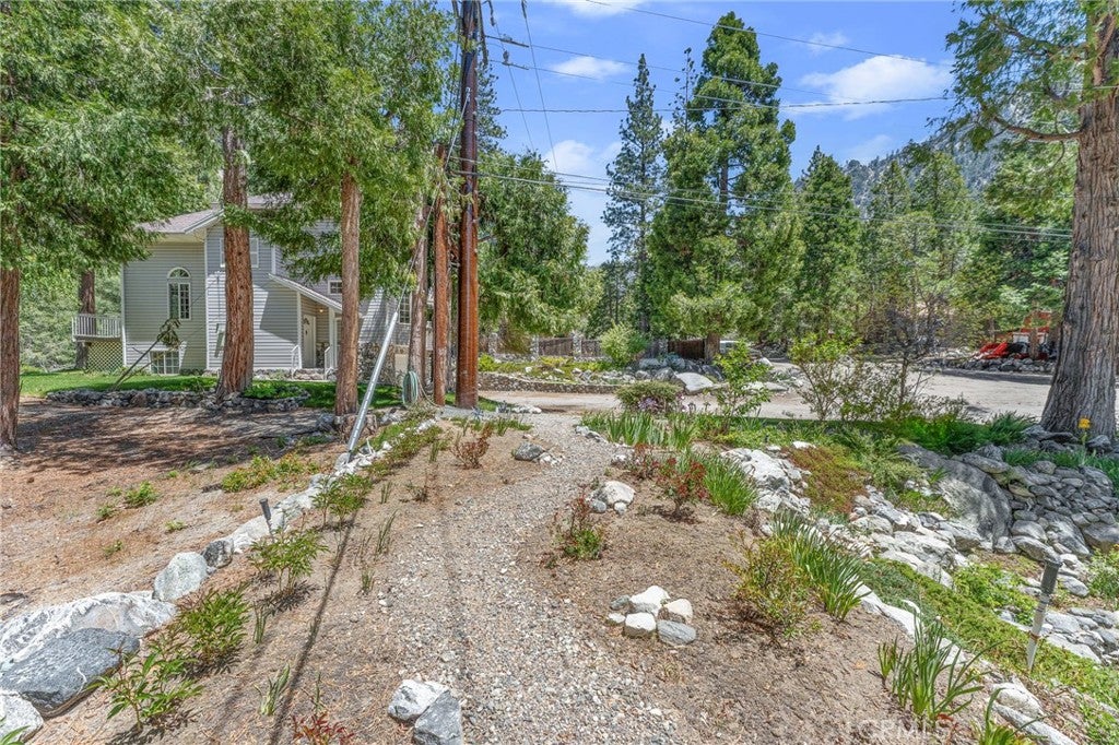 Forest Falls, California, 92339, United States, 2 Bedrooms Bedrooms, ,3 BathroomsBathrooms,Residential,For Sale,1928200