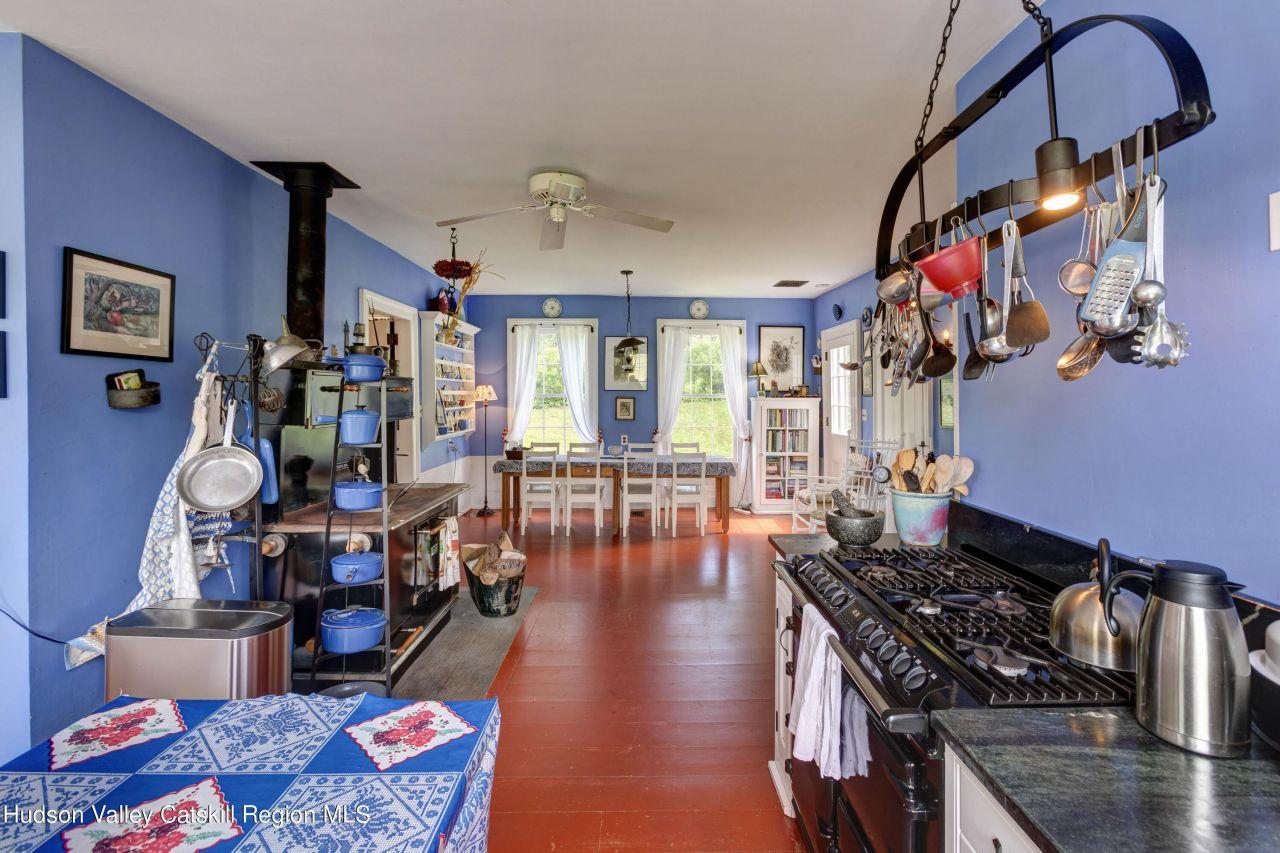 Bovina, New York, 13740, United States, 4 Bedrooms Bedrooms, ,2 BathroomsBathrooms,Residential,For Sale,1826483