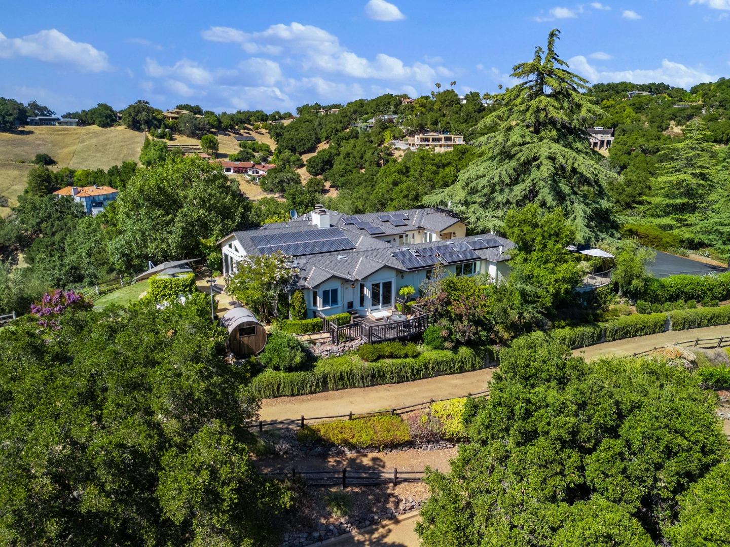 Los Gatos, California, 95032, United States, 4 Bedrooms Bedrooms, ,4 BathroomsBathrooms,Residential,For Sale,1918329