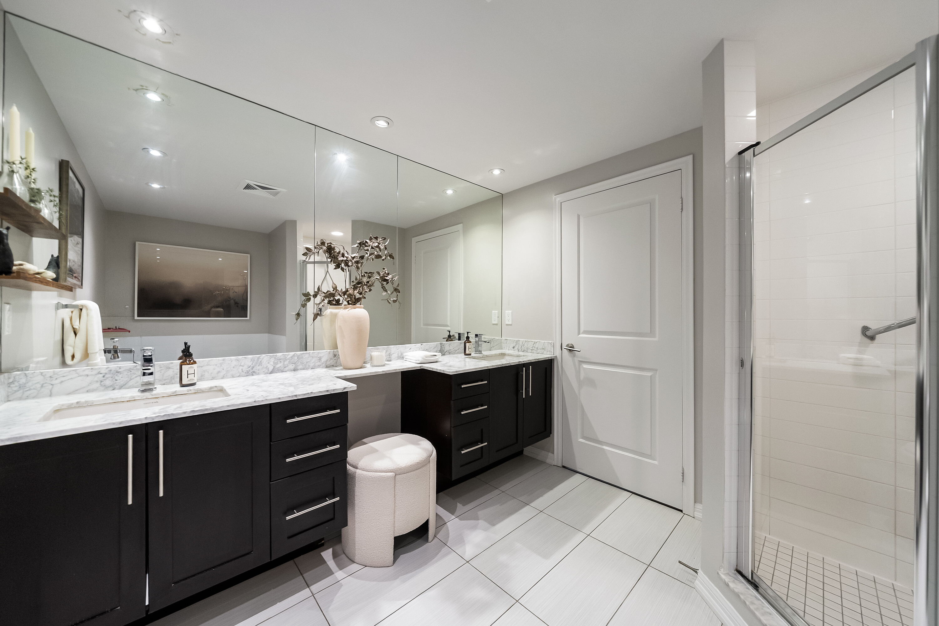 Corner Unit In Liberty Village - 物件實景