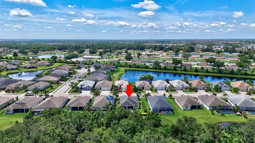 Bradenton, Florida, 34212, United States, 2 Bedrooms Bedrooms, ,2 BathroomsBathrooms,Residential,For Sale,1891618