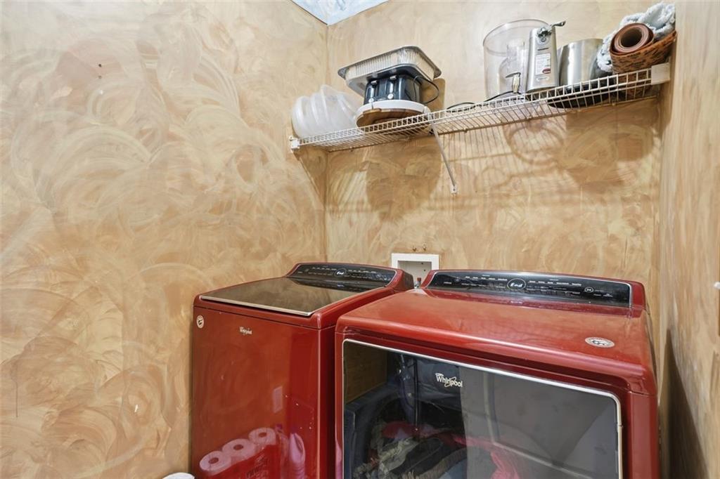 Stone Mountain, Georgia, 30087, United States, 6 Bedrooms Bedrooms, ,4 BathroomsBathrooms,Residential,For Sale,2001894