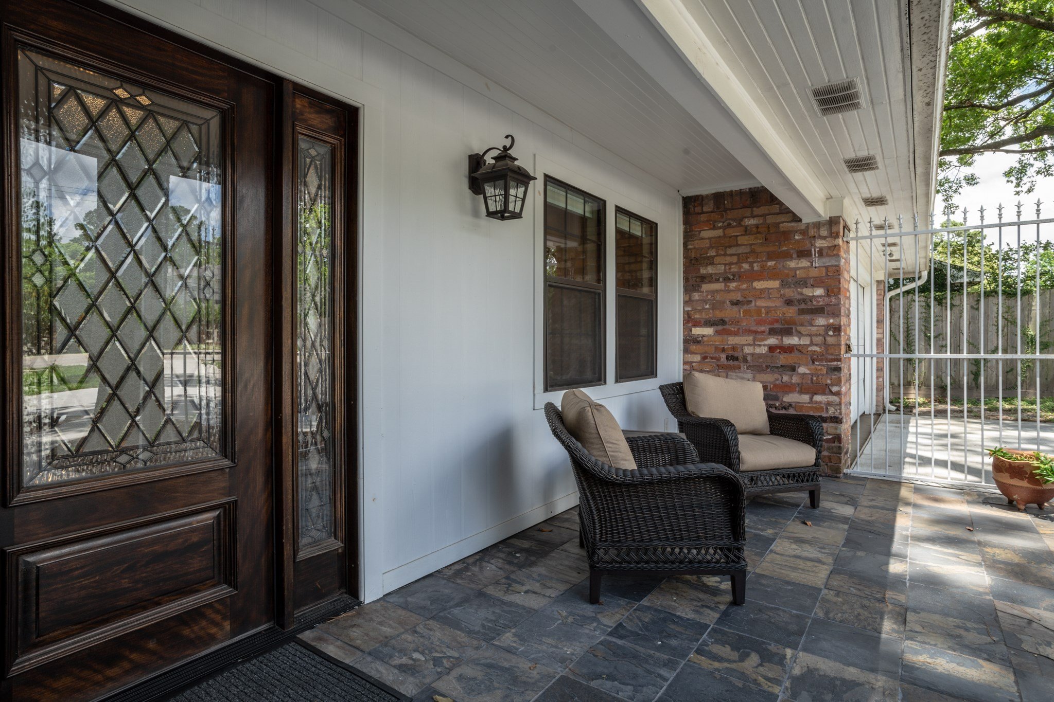 Houston, Texas, 77024, United States, 3 Bedrooms Bedrooms, ,2 BathroomsBathrooms,Residential,For Sale,1976666