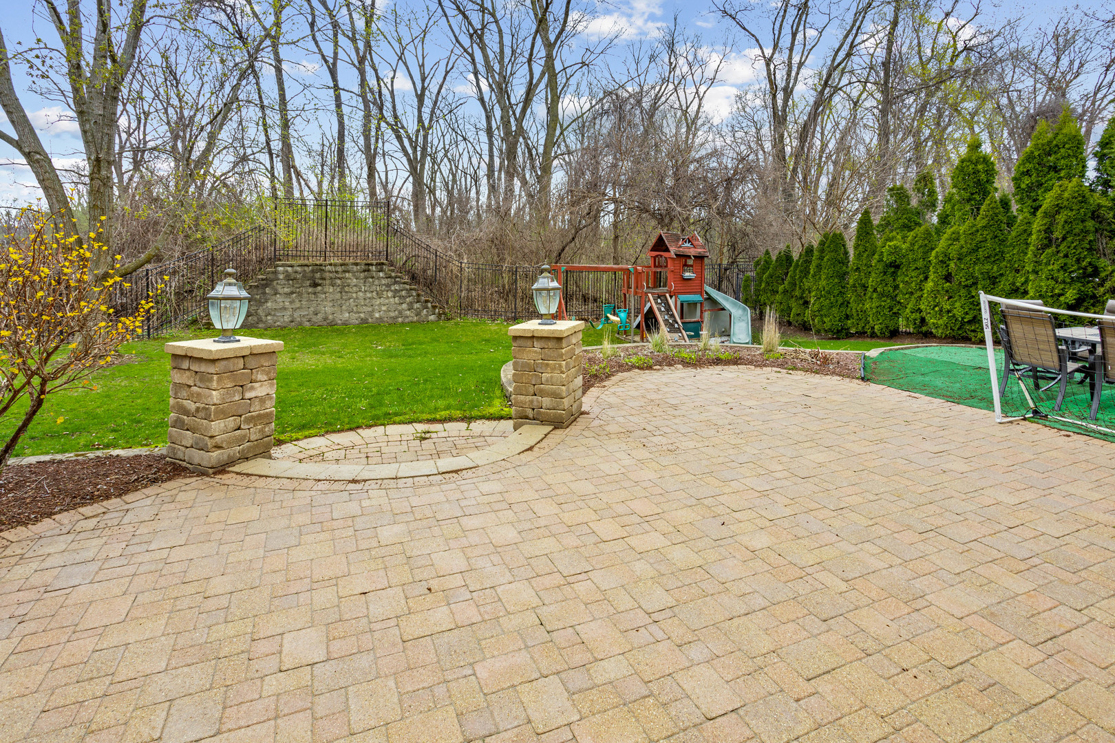 Bartlett, Illinois, 60103, United States, 4 Bedrooms Bedrooms, ,4 BathroomsBathrooms,Residential,For Sale,1950831