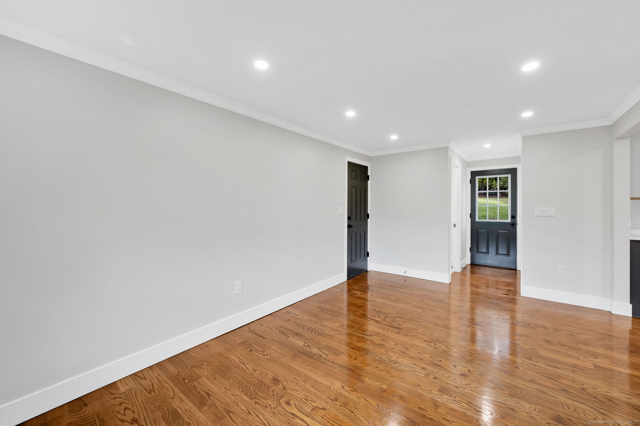 South Windsor, Connecticut, 06074, United States, 4 Bedrooms Bedrooms, ,3 BathroomsBathrooms,Residential,For Sale,2003244