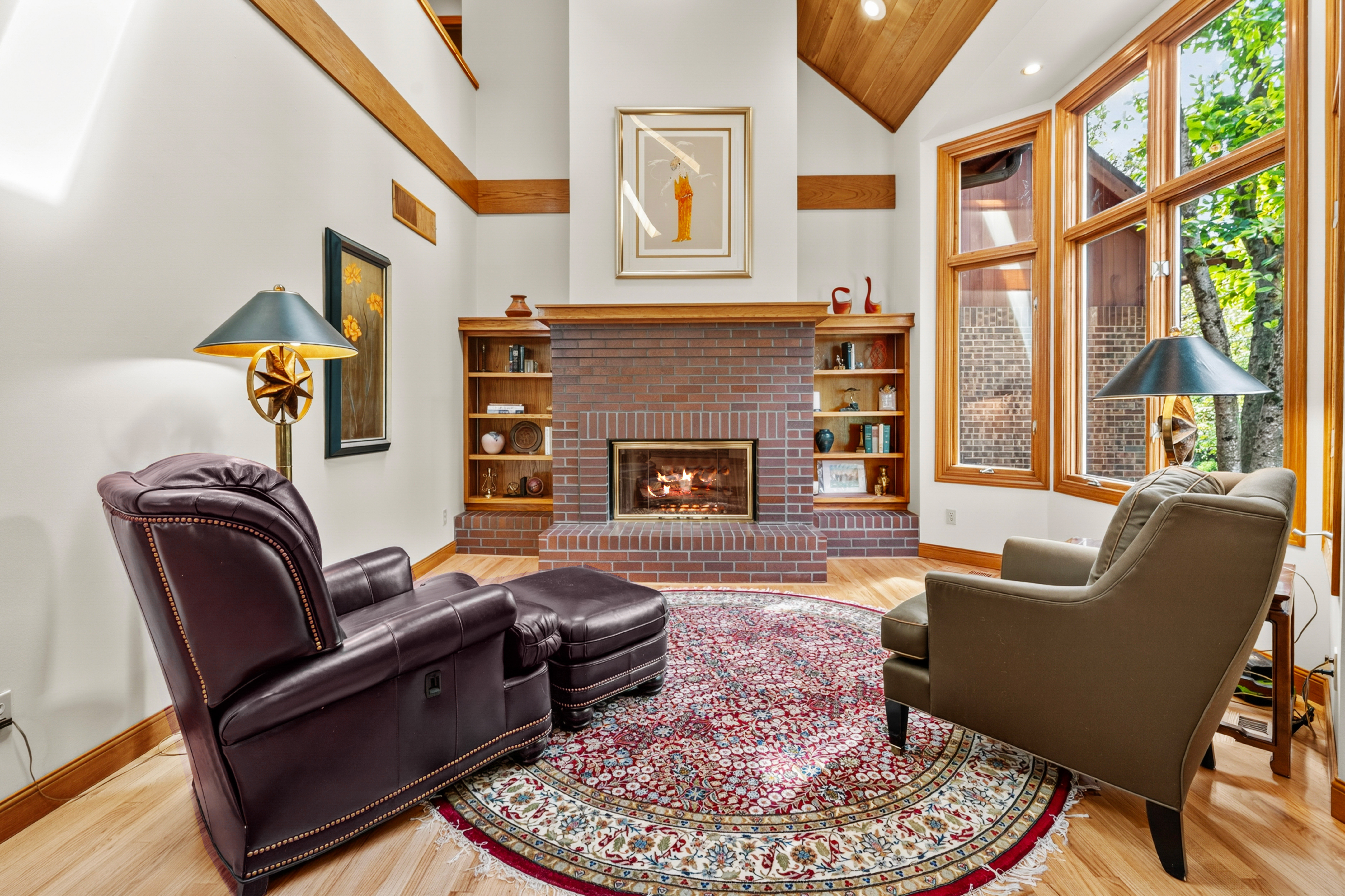  Light-Filled Contemporary on 2.35 Acres in Ladue - 物件實景
