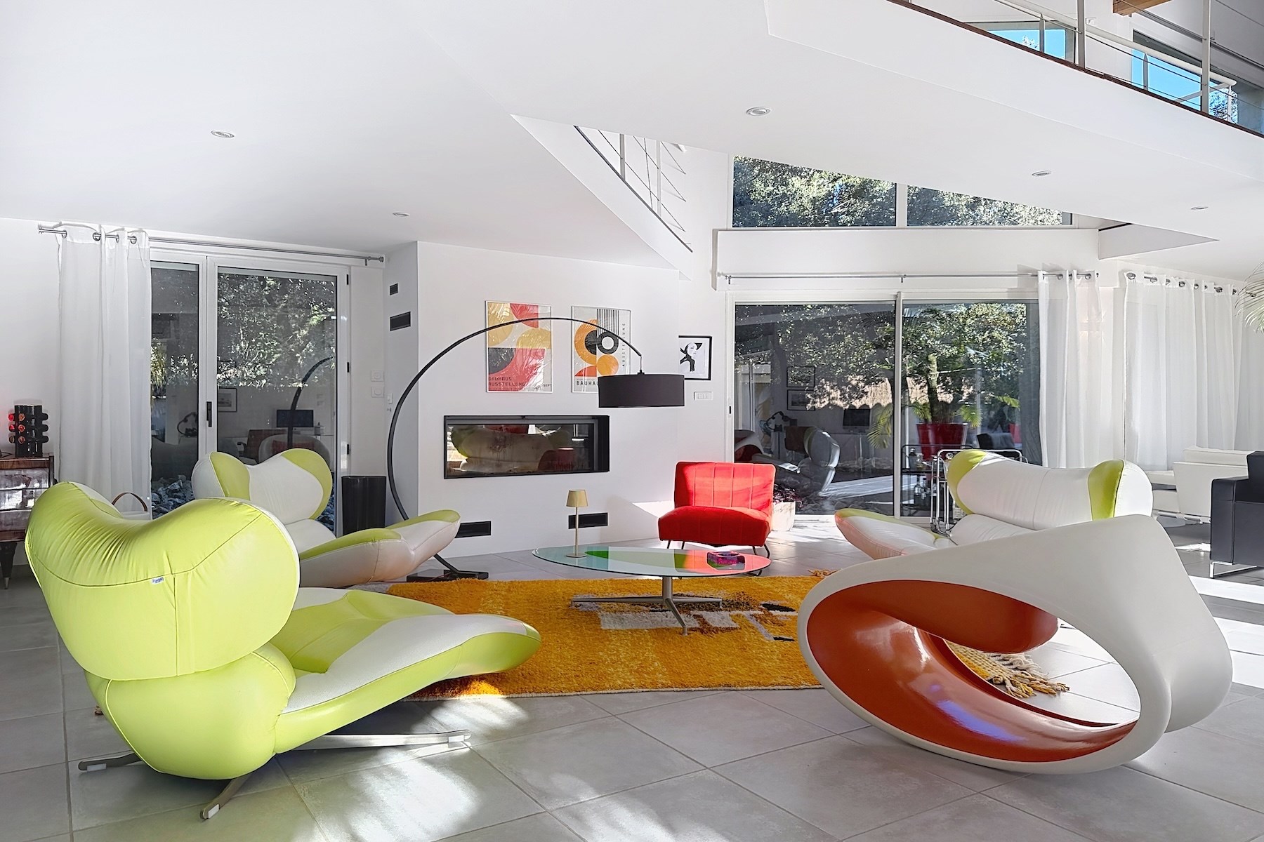  Renovated Contemporary California-Style Villa – Exceptional Features - 物件實景