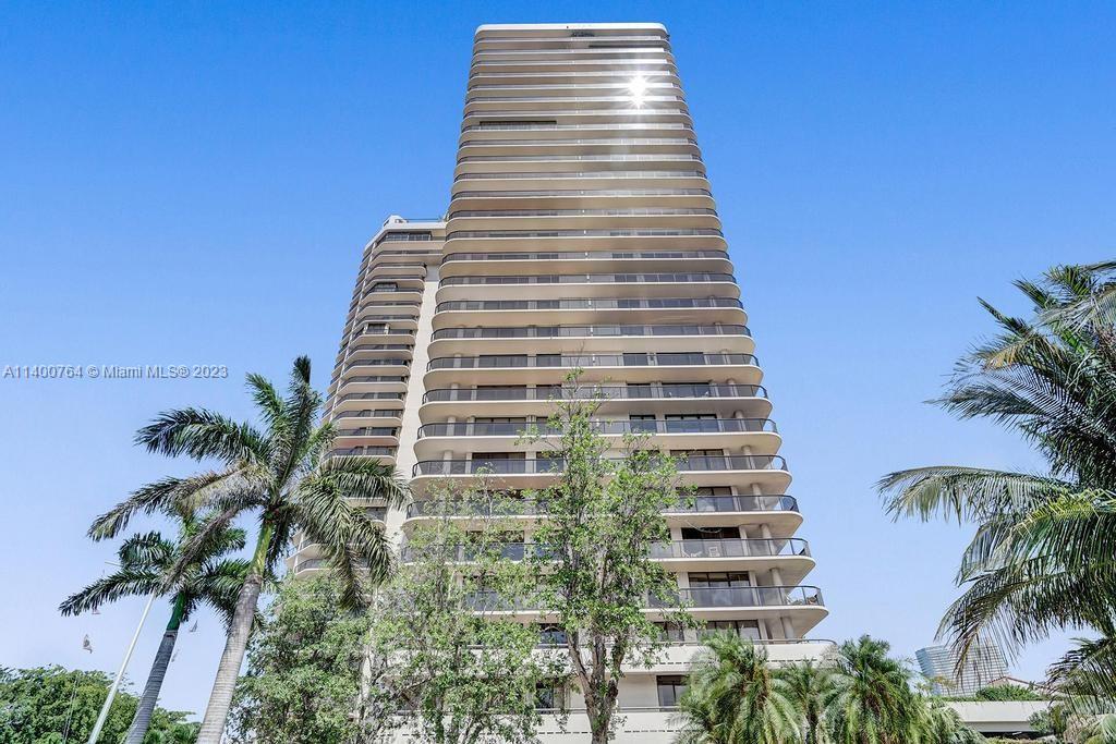 19667 Turnberry Way Unit 26B, Aventura, Florida, 33180, United States, 2 Bedrooms Bedrooms, ,2 BathroomsBathrooms,Residential,For Sale,19667 Turnberry Way Unit 26B,1612538
