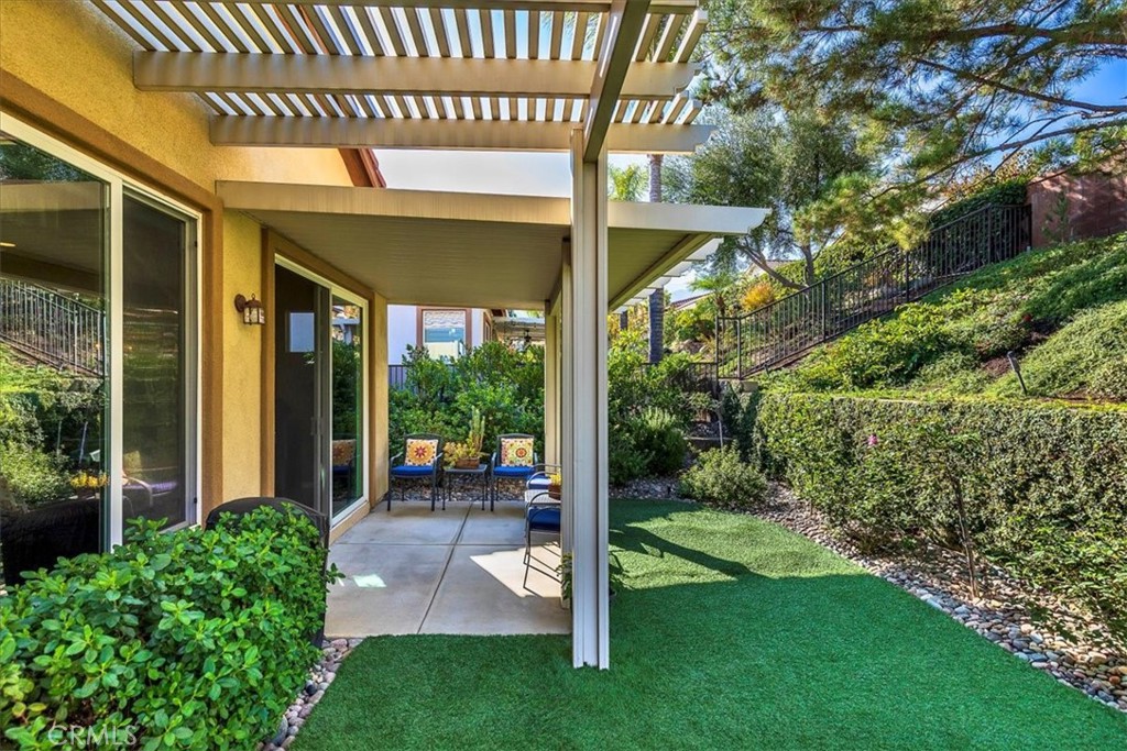 Corona, California, 92883, United States, 2 Bedrooms Bedrooms, ,2 BathroomsBathrooms,Residential,For Sale,2007752