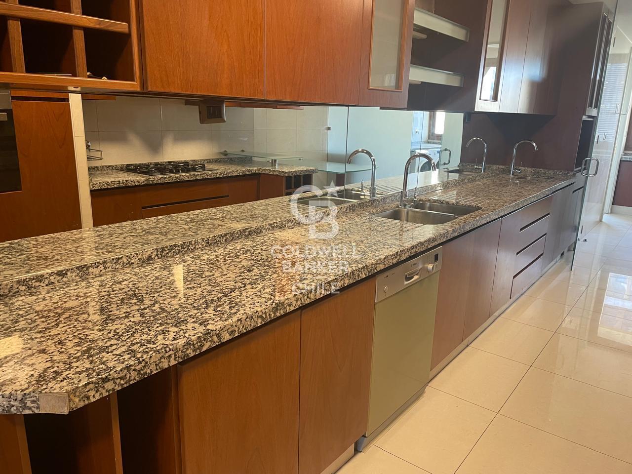 Vitacura, Chile, 3 Bedrooms Bedrooms, ,3 BathroomsBathrooms,Residential,For Sale,1940744
