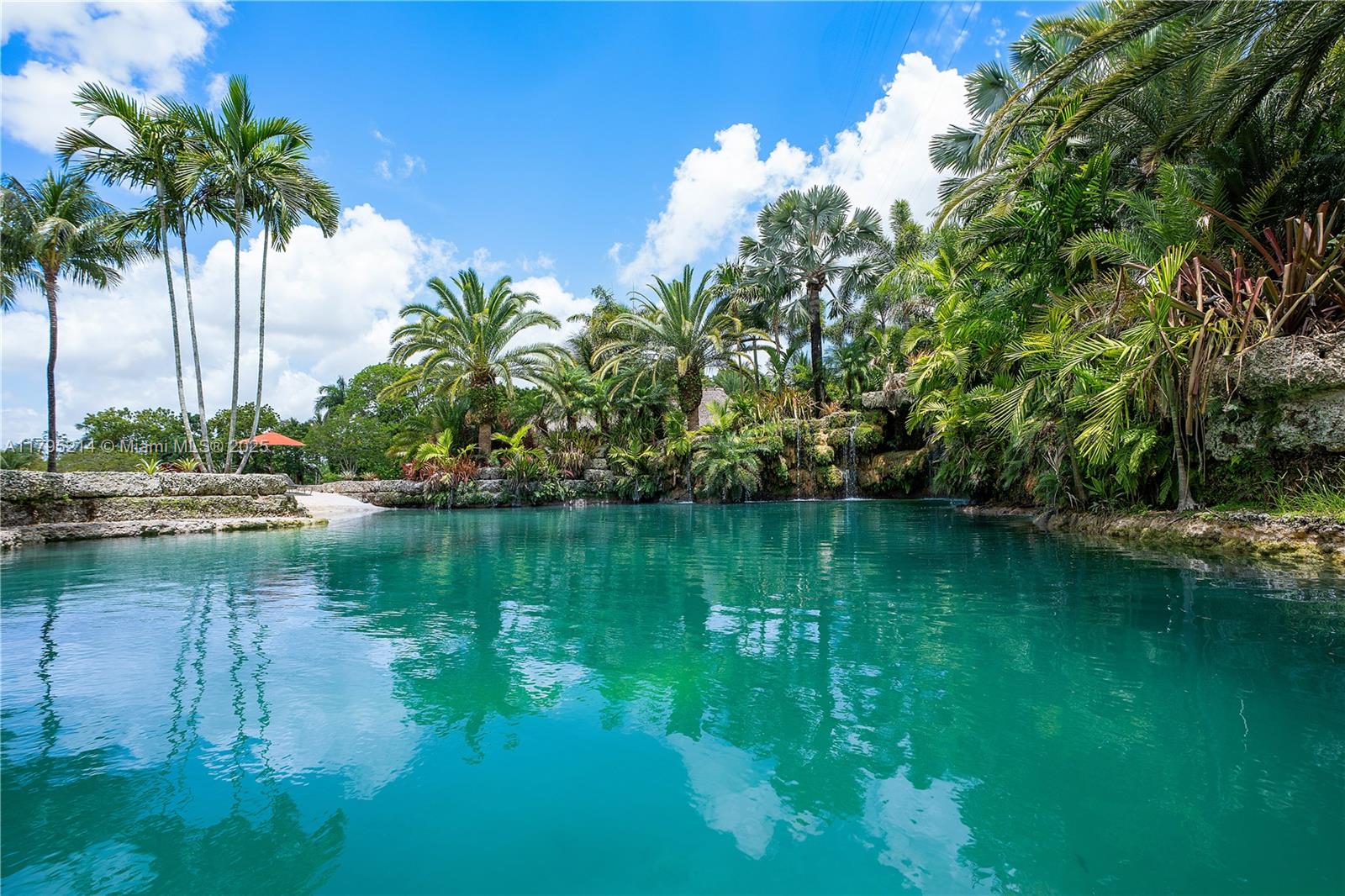 Homestead, Florida, 33031, United States, 6 Bedrooms Bedrooms, ,7 BathroomsBathrooms,Residential,For Sale,1804180