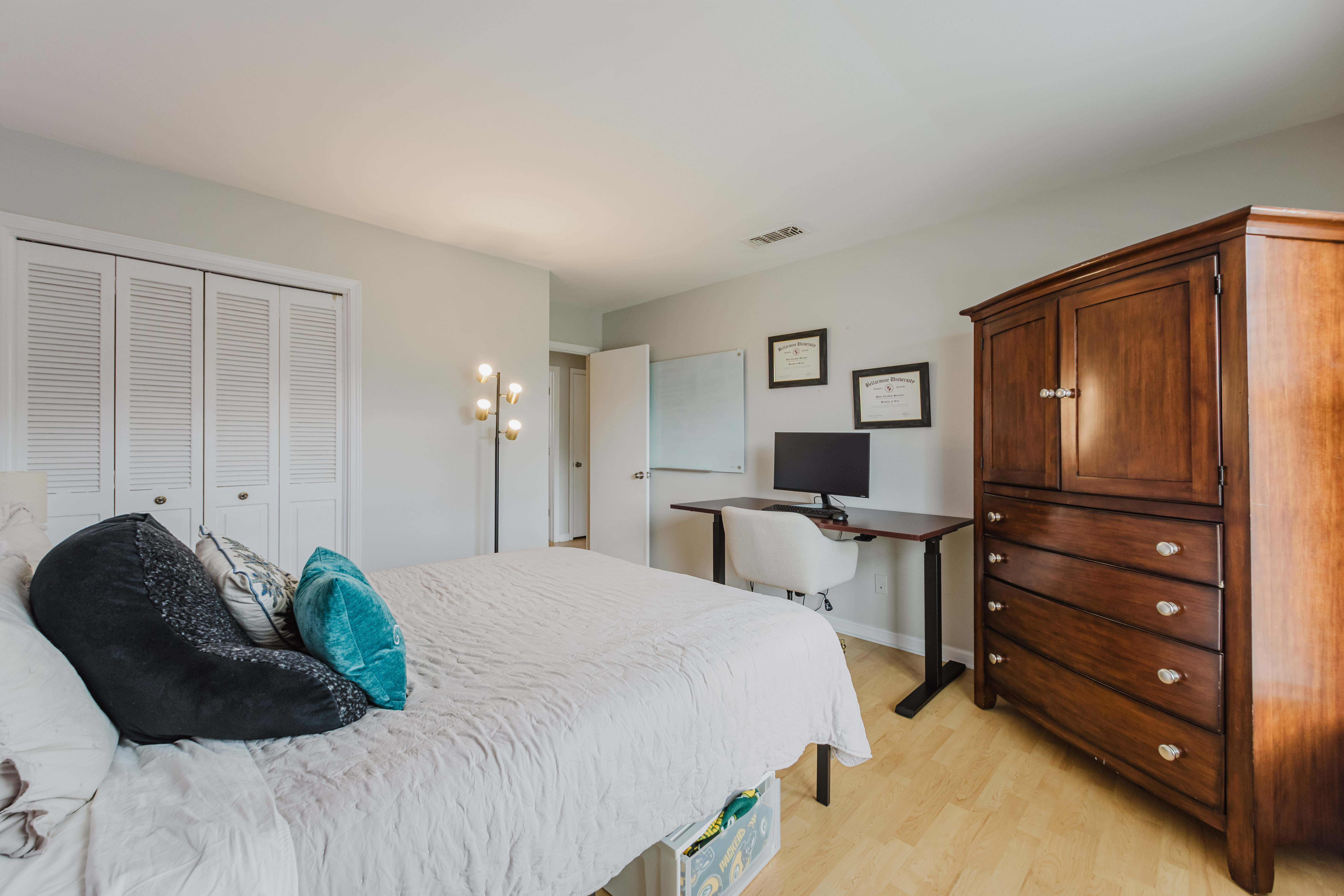  4701 Salisbury Square, Louisville, KY 40207 - 物件實景