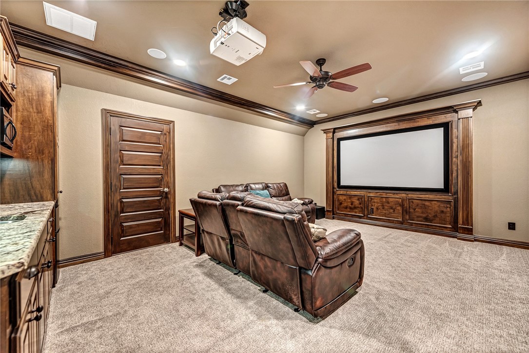 Centerton, Arkansas, 72719, United States, 5 Bedrooms Bedrooms, ,5 BathroomsBathrooms,Residential,For Sale,1992149