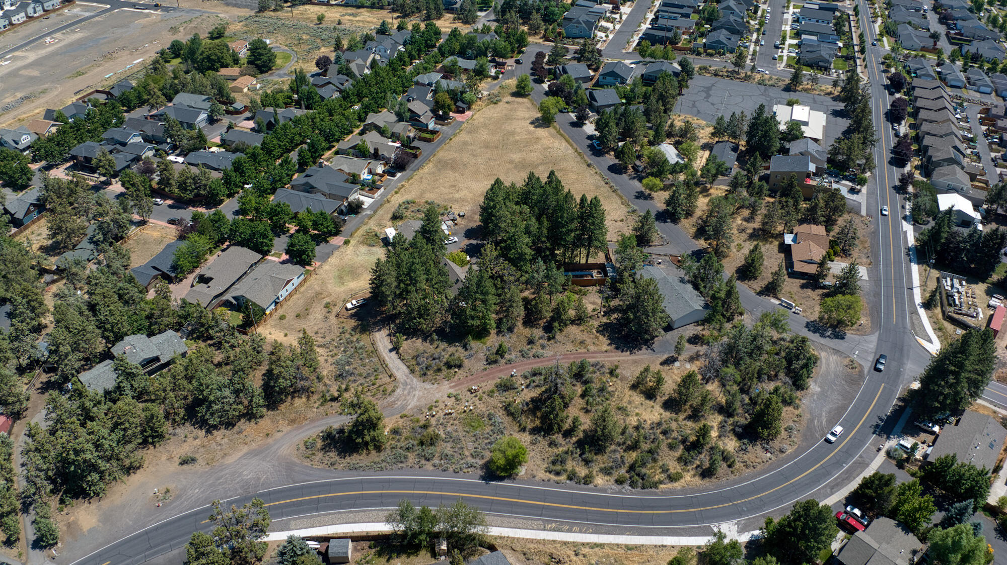 Bend, Oregon, 97701, United States, ,Land,For Sale,1900955
