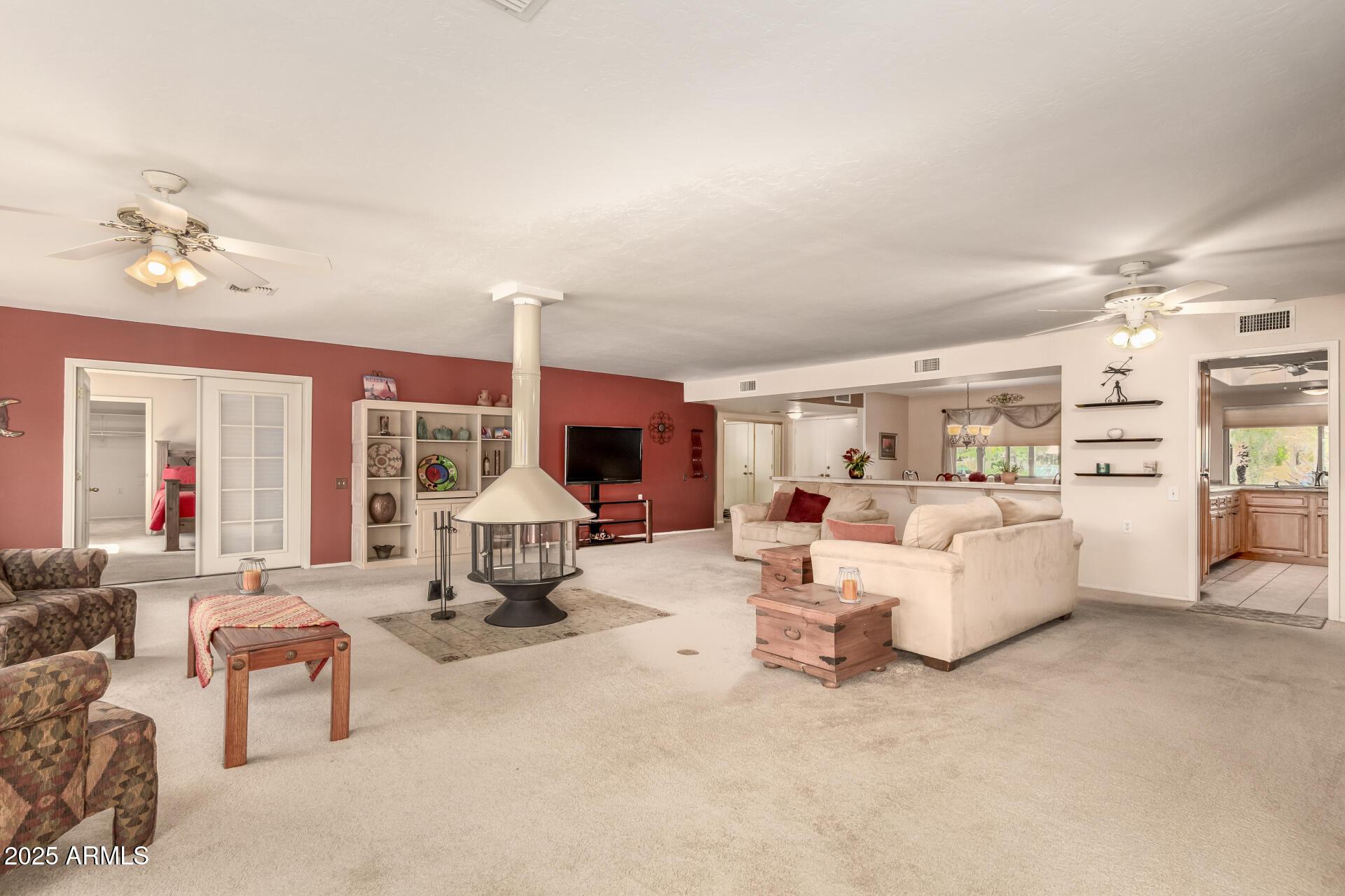 Mesa, Arizona, 85206, United States, 3 Bedrooms Bedrooms, ,2 BathroomsBathrooms,Residential,For Sale,1983332