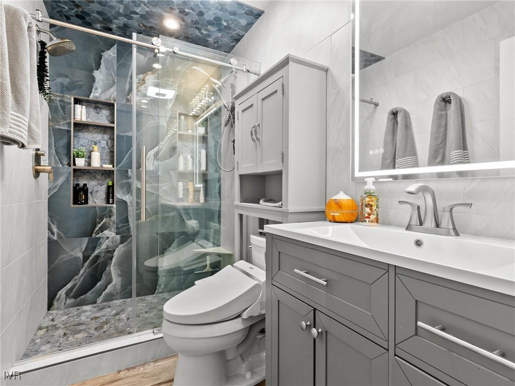 Incline Village, Nevada, 89451, United States, 3 Bedrooms Bedrooms, ,2 BathroomsBathrooms,Residential,For Sale,1770253