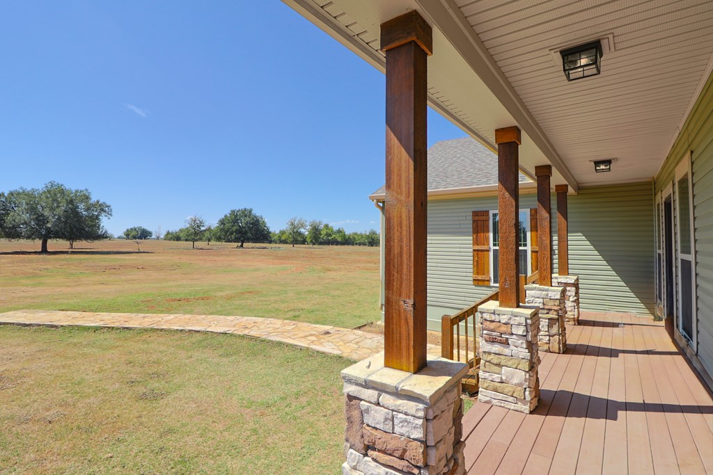 Lexington, Texas, 78947, United States, 4 Bedrooms Bedrooms, ,3 BathroomsBathrooms,Residential,For Sale,2002200