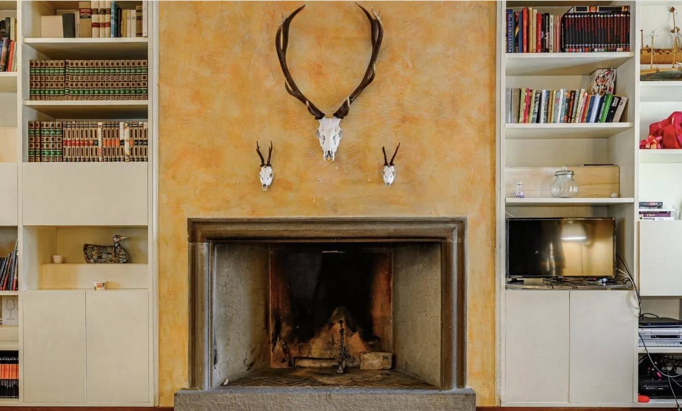 Prato, Prato, 50047, IT, 8 Bedrooms Bedrooms, ,6 BathroomsBathrooms,Residential,For Sale,1991549