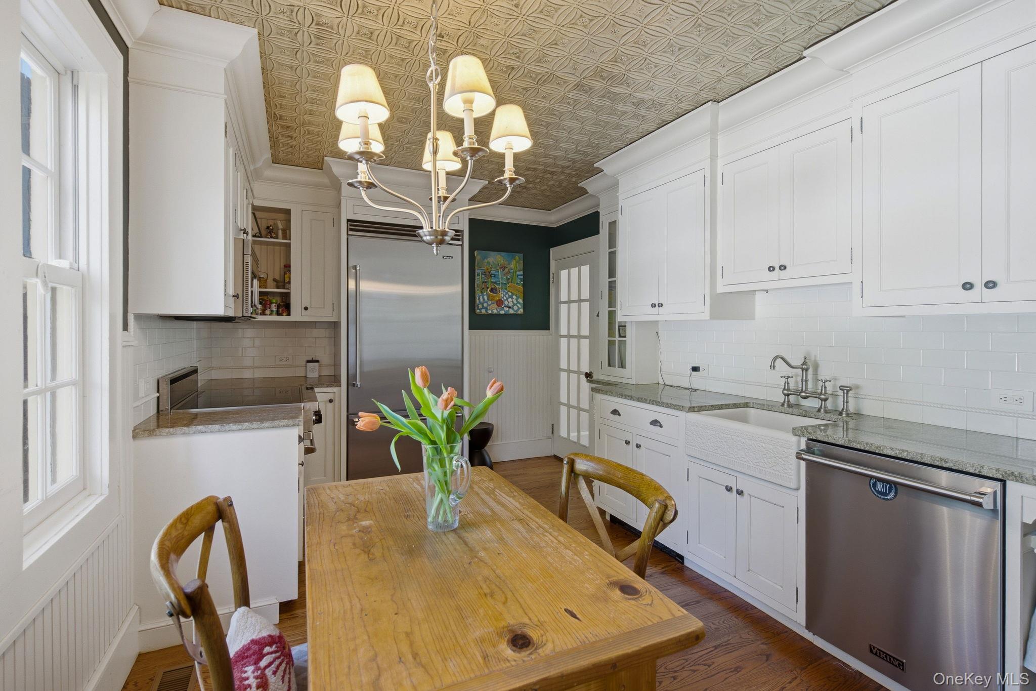  75 Dewey Street, Huntington, NY, 11743 - 物件實景