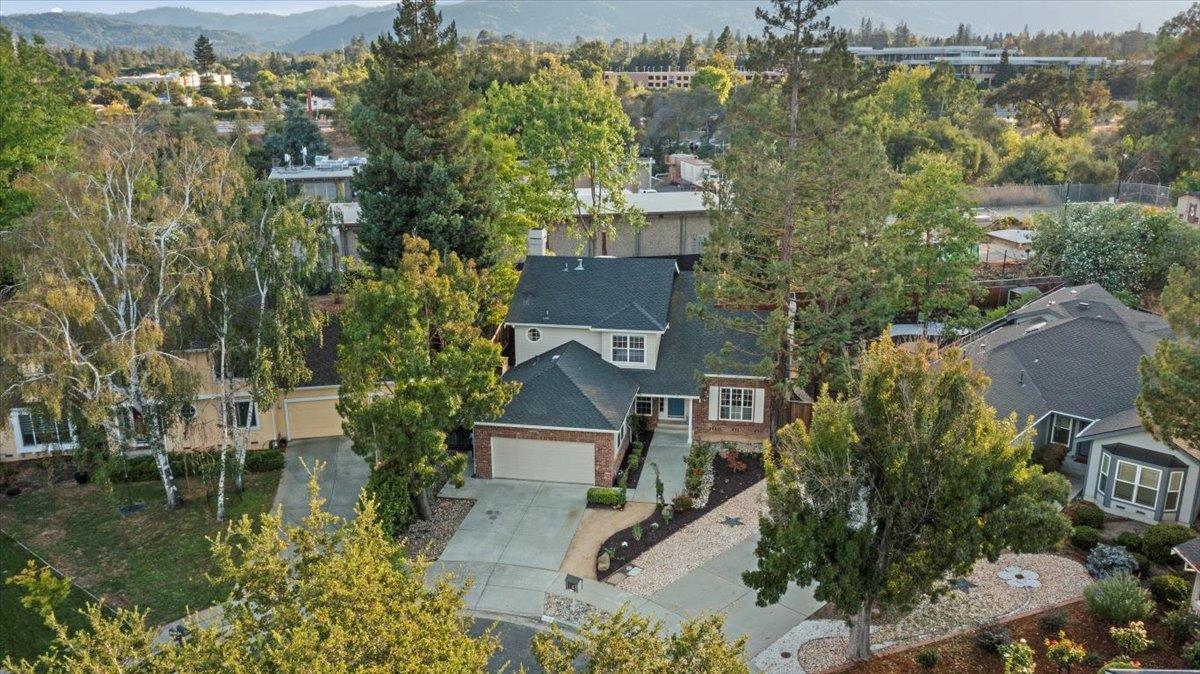 Los Gatos, California, 95032, United States, 4 Bedrooms Bedrooms, ,3 BathroomsBathrooms,Residential,For Sale,1941707